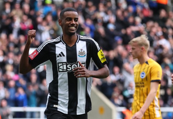 DO: Newcastle wants to keep Isaac, if the player transfer fee is sold may reach 150 million pounds
